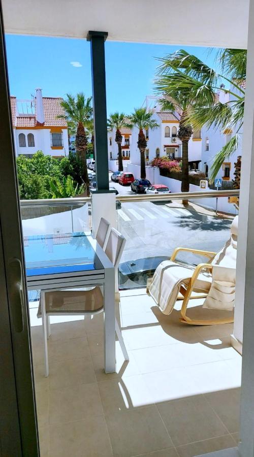 Lovely Apartment Centrally Located In Εστεπόνα Εξωτερικό φωτογραφία